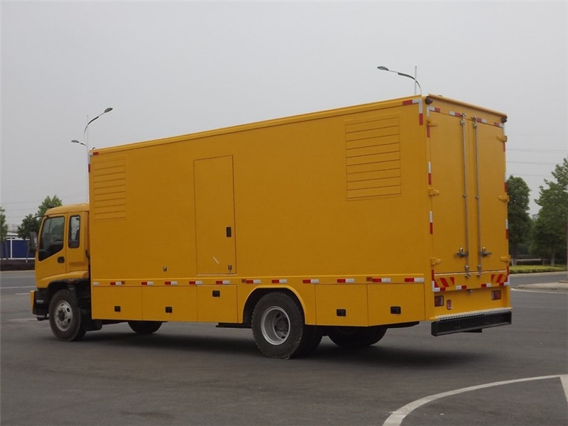 荔湾出租发电机-柴油发电机组电压低报警怎么办？