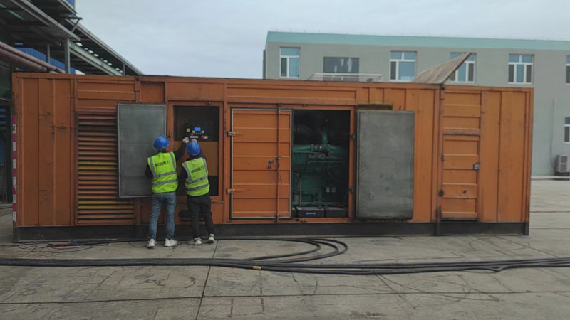 荔湾如何检查柴油发电机组的机油油位？